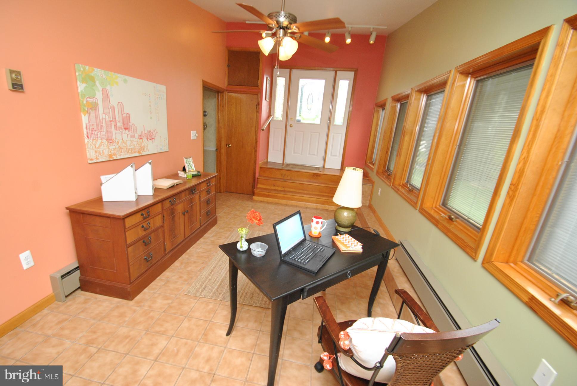 9620 Dundawan Road Baltimore, MD 21236 - Photo 21 of 30 OFFICE / DEN / REC ROOM AREA