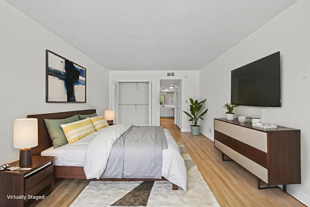 $265,000 | 4007 North Cypress Drive, Unit 204, Pompano Beach, FL 33069