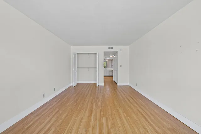 $265,000 | 4007 North Cypress Drive, Unit 204, Pompano Beach, FL 33069