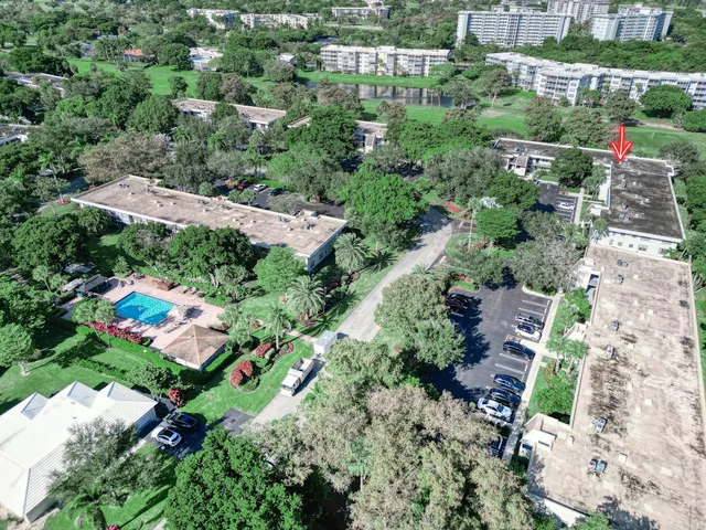 $265,000 | 4007 North Cypress Drive, Unit 204, Pompano Beach, FL 33069