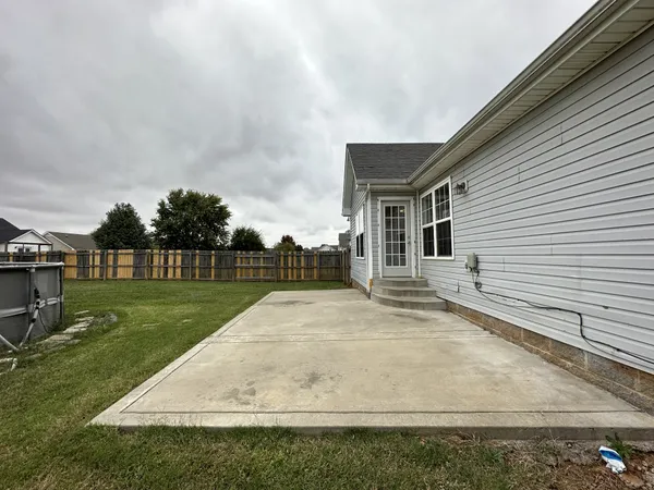 $1,695 | 3768 Naples Court North, Clarksville, TN 37040