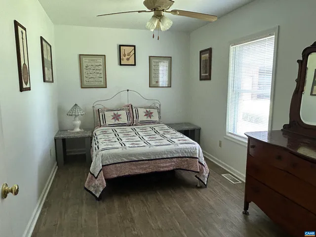 a view of a back yard of the house