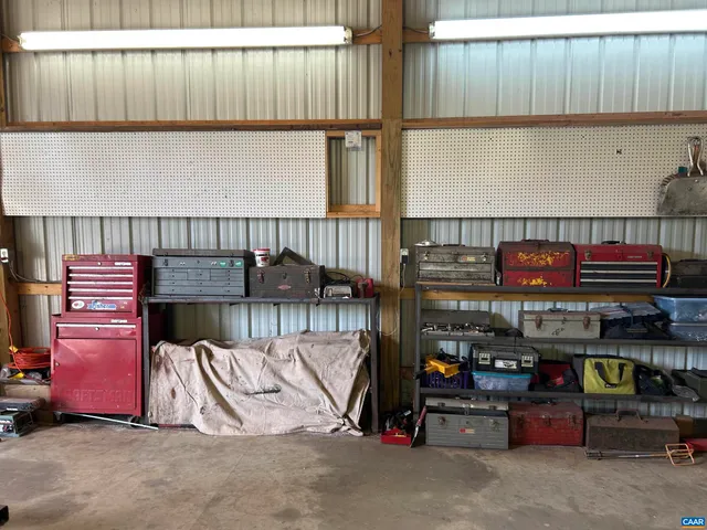 $350,000 | 897 Willow Lake Road, Buckingham, VA 23921