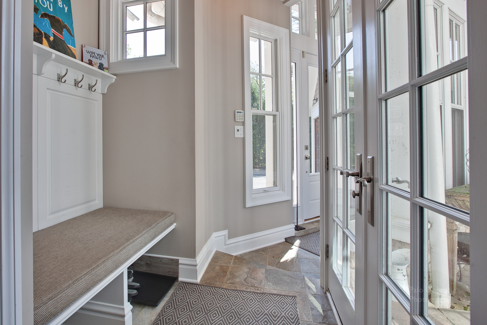 231 Franklin Road Glencoe, IL 60022 - Photo 22 of 49 a view of a bedroom with a bed and a window