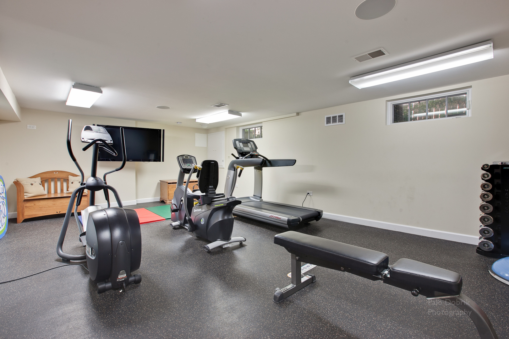 231 Franklin Road Glencoe, IL 60022 - Photo 44 of 49 a view of a room with gym equipment