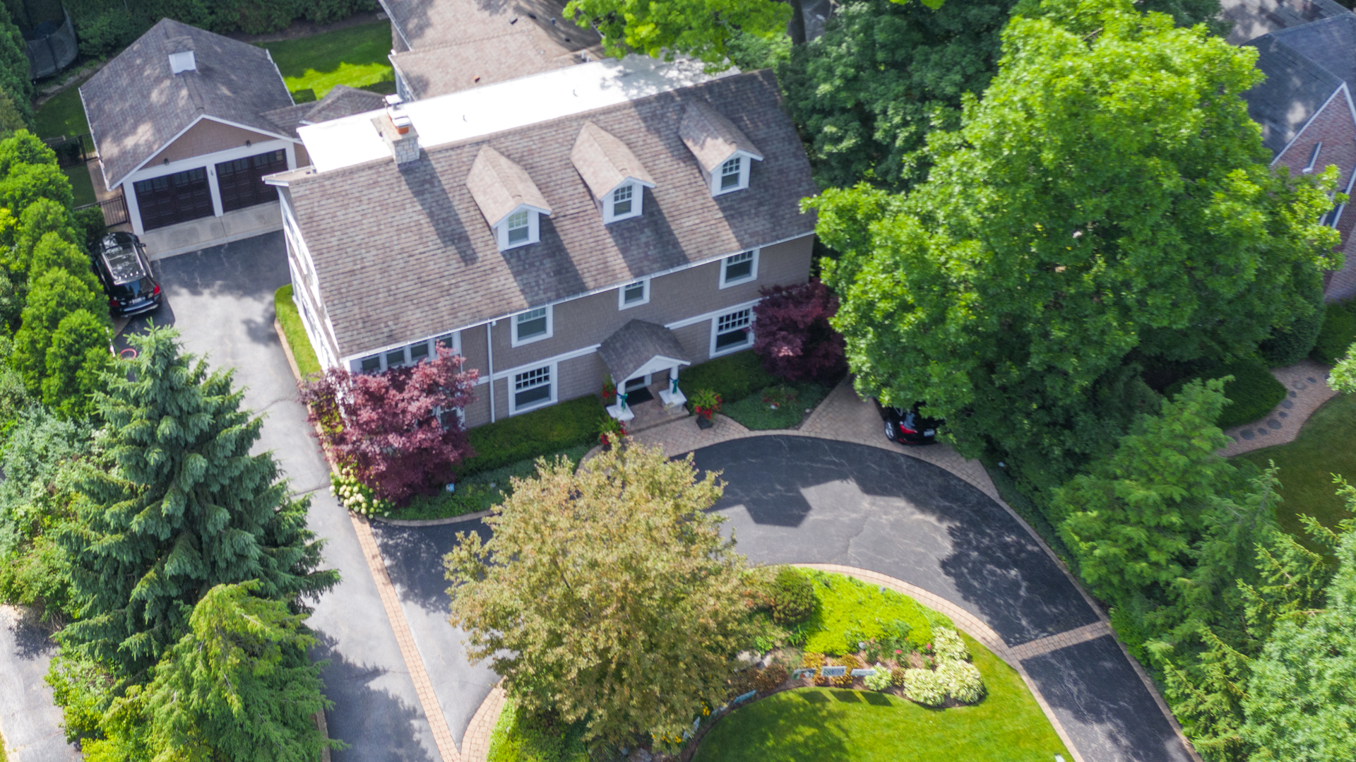 231 Franklin Road Glencoe, IL 60022 - Photo 46 of 49 an aerial view of a house