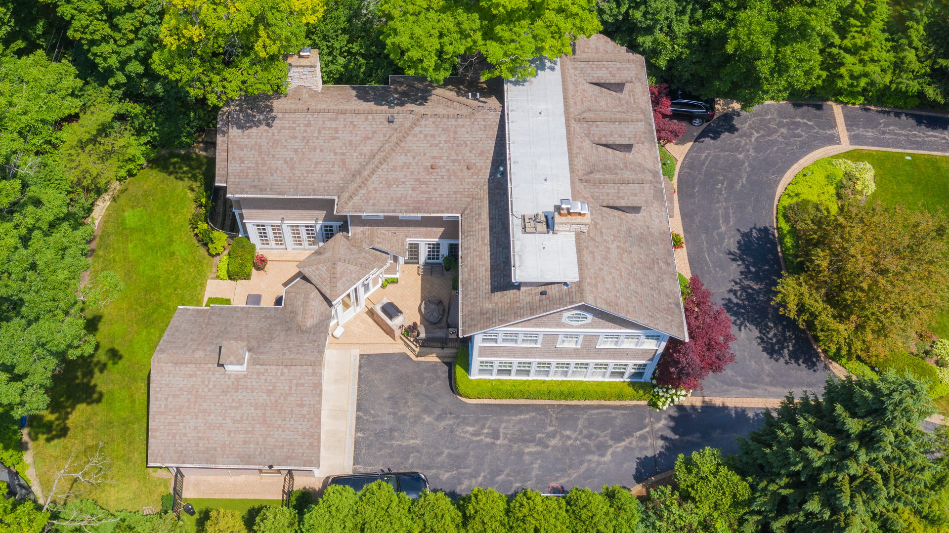 231 Franklin Road Glencoe, IL 60022 - Photo 49 of 49 an aerial view of a house