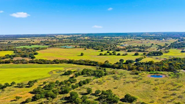 $5,250,000 | 15200 A Choice Acres Court, Lipan, TX 76462