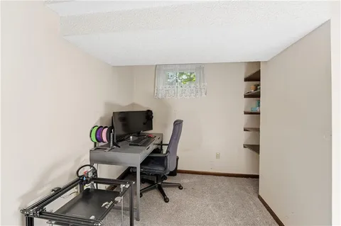 $475,000 | 9501 El Monte Street, Overland Park, KS 66207