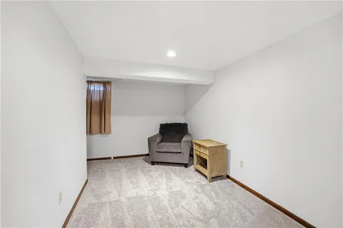 $475,000 | 9501 El Monte Street, Overland Park, KS 66207