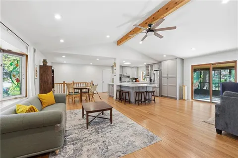 $475,000 | 9501 El Monte Street, Overland Park, KS 66207