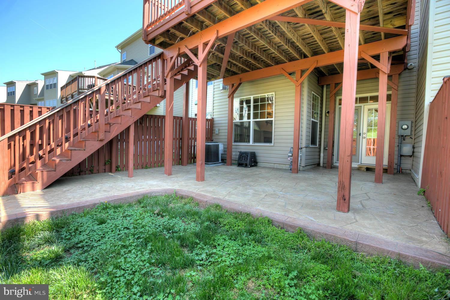 141 Short Branch Road Stafford, VA 22556 - Photo 24 of 30 a view of a house with wooden floor and fence