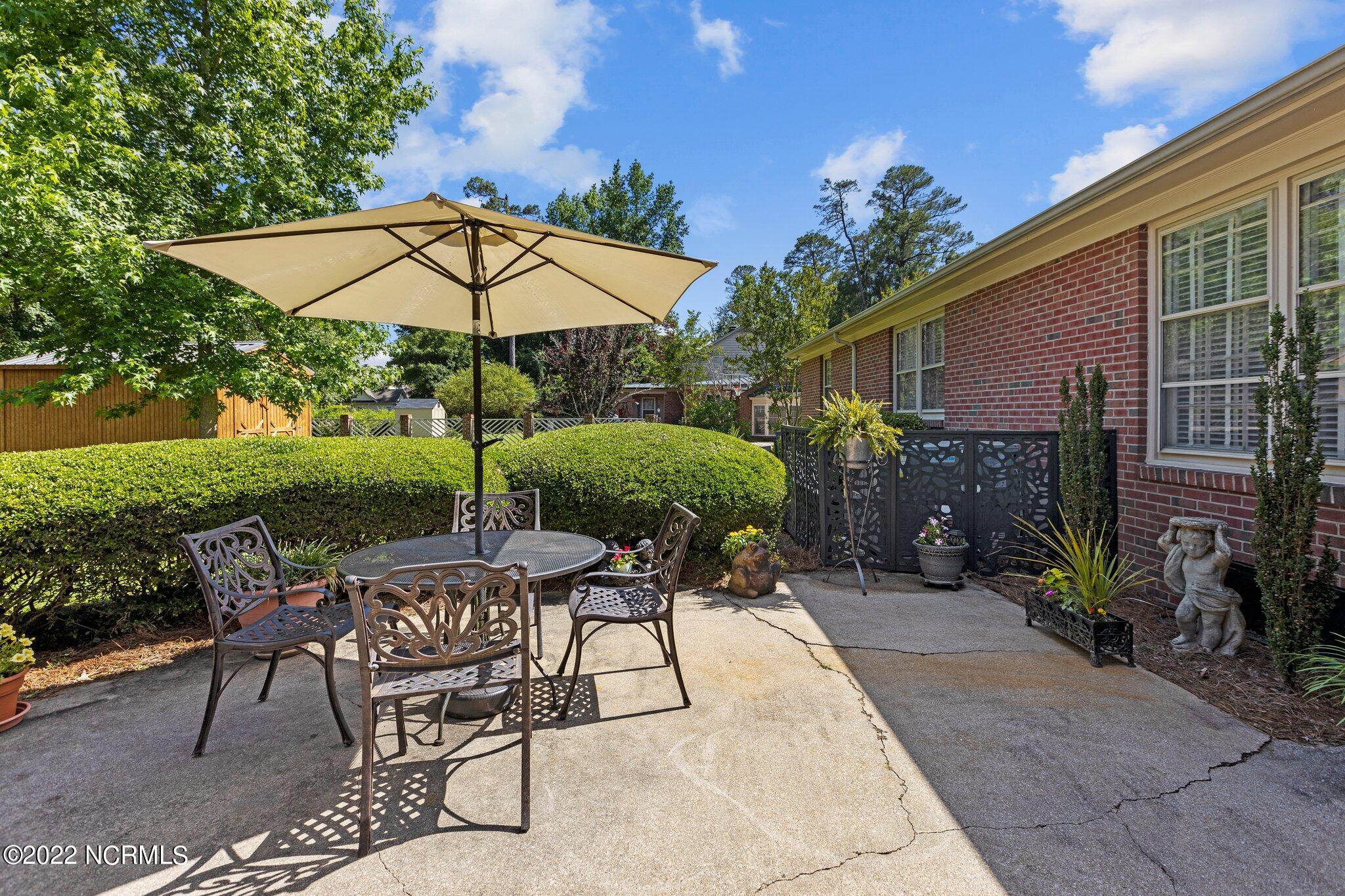 1909 Hardee Road Kinston, NC 28504 - Photo 12 of 39 17-web-or-mls-IMGL1616