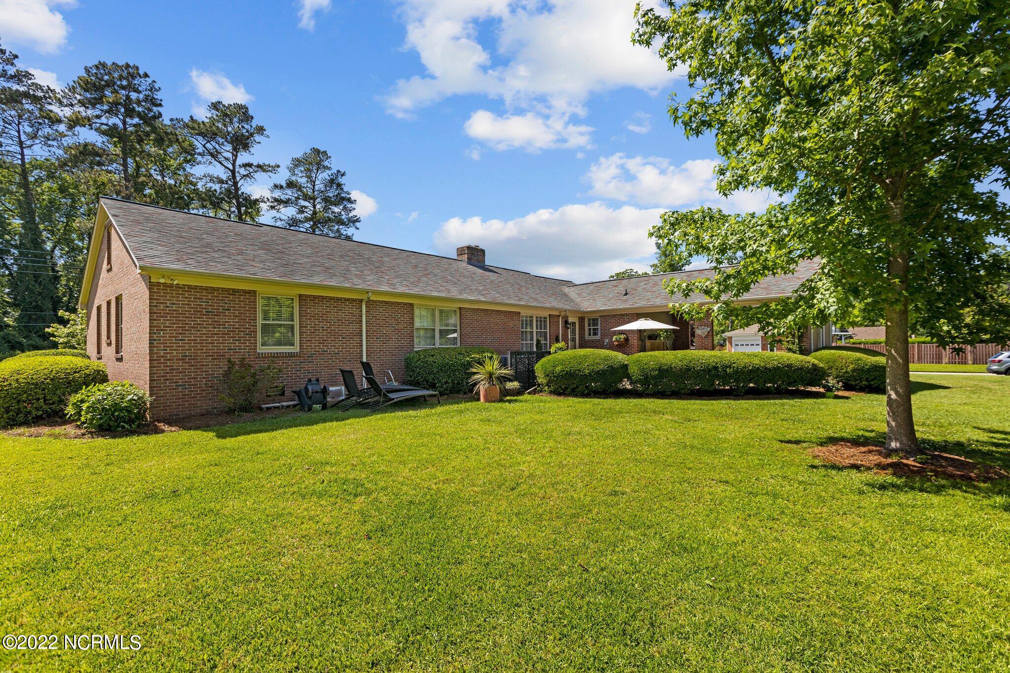 1909 Hardee Road Kinston, NC 28504 - Photo 8 of 39 12-web-or-mls-IMGL1611