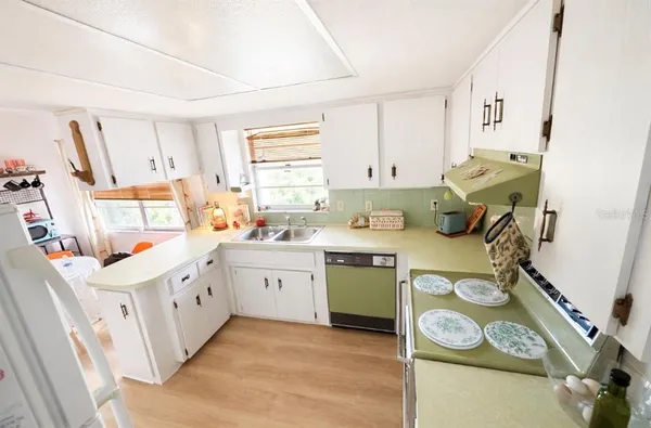 $325,000 | 12262 South Hyacinth Point, Floral City, FL 34436