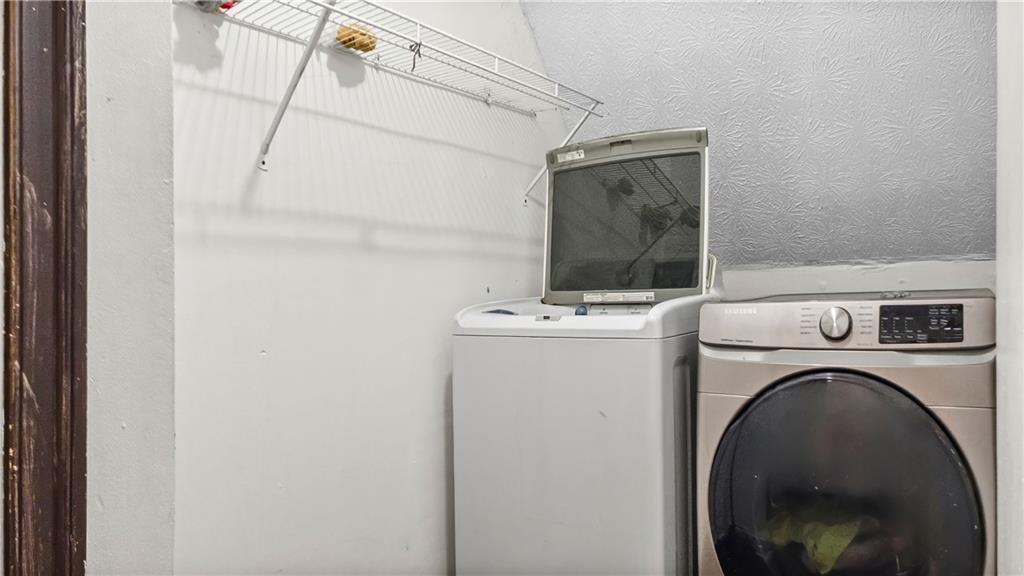 5 Ivy Street Canton, GA 30114 - Photo 27 of 27 a utility room with dryer and washer