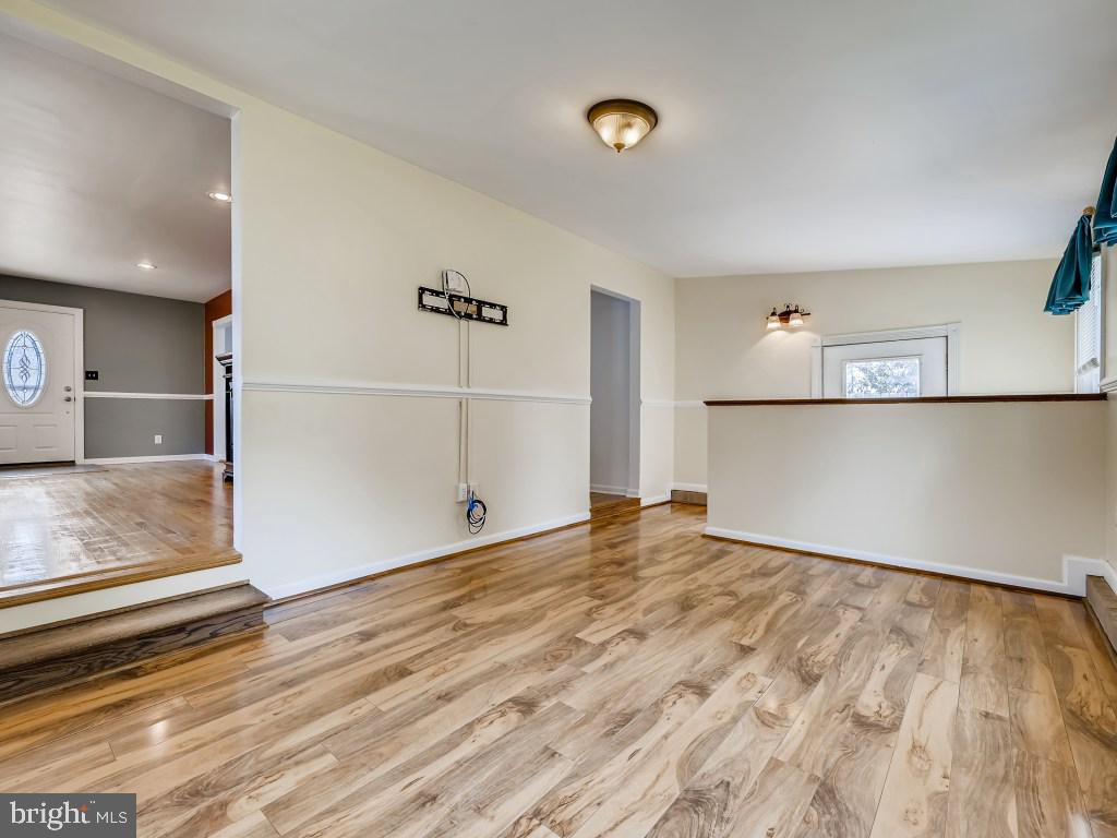 516 Cheddington Road Linthicum Heights, MD 21090 - Photo 13 of 28