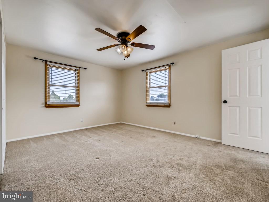 516 Cheddington Road Linthicum Heights, MD 21090 - Photo 16 of 28