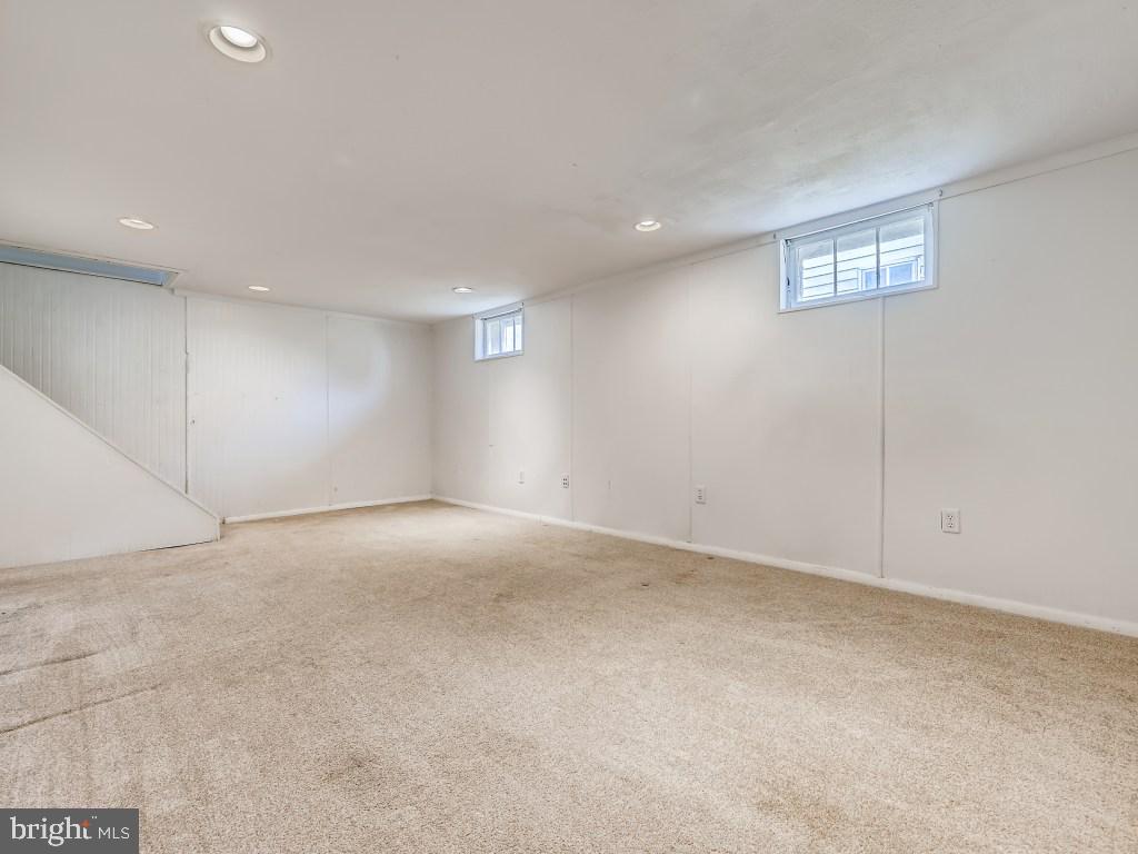 516 Cheddington Road Linthicum Heights, MD 21090 - Photo 23 of 28