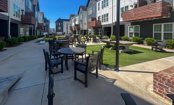 $2,600 | 126 East 19th Street, Chattanooga, TN 37408