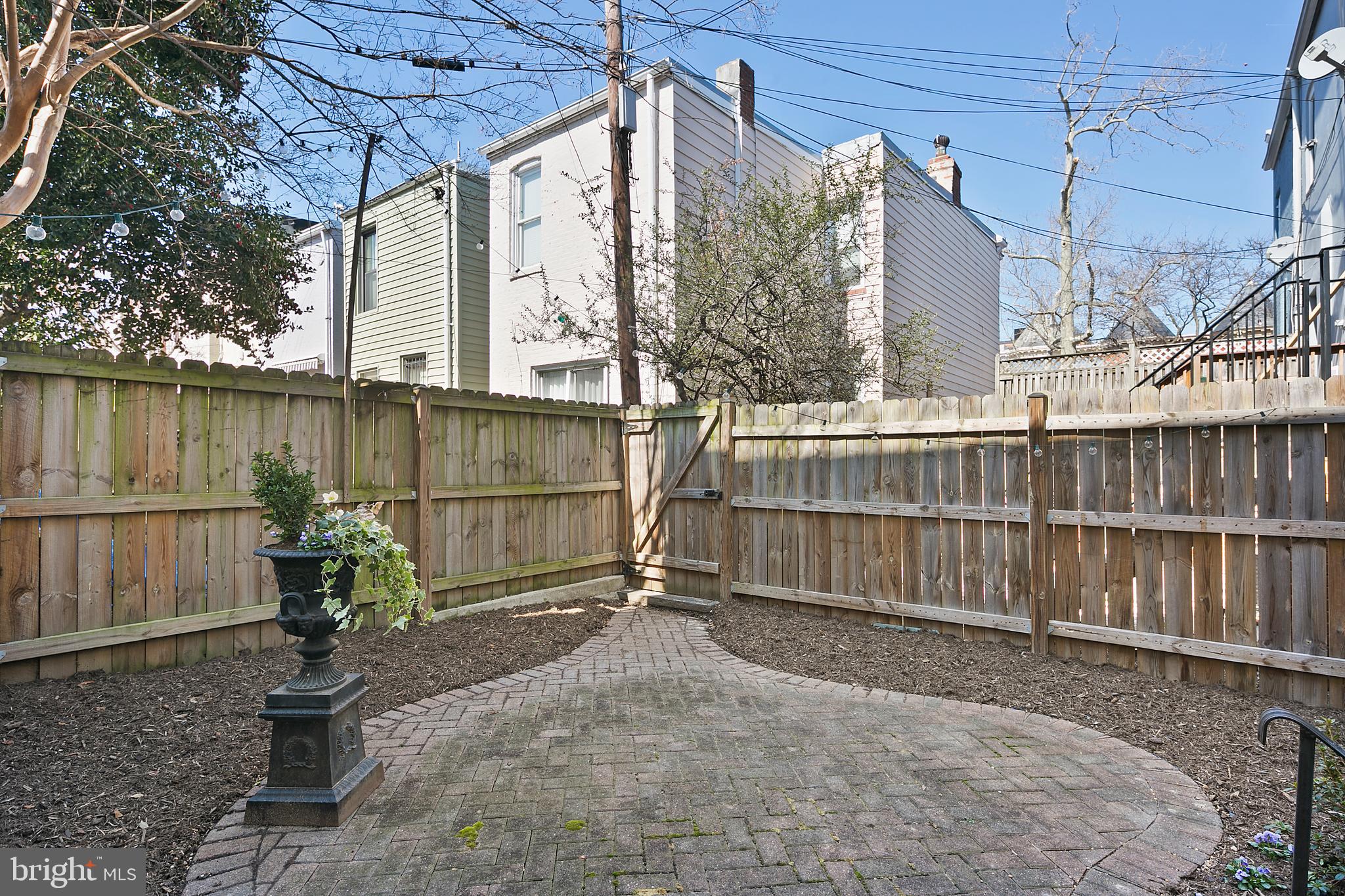 650 6th Street Northeast Washington, DC 20002 - Photo 23 of 24