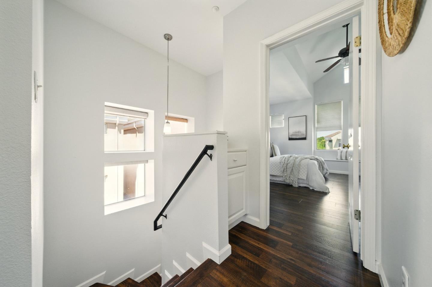 135 Frederick Court Mountain View, CA 94043 - Photo 20 of 63