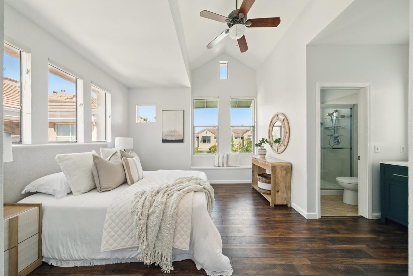 135 Frederick Court Mountain View, CA 94043 - Photo 22 of 63