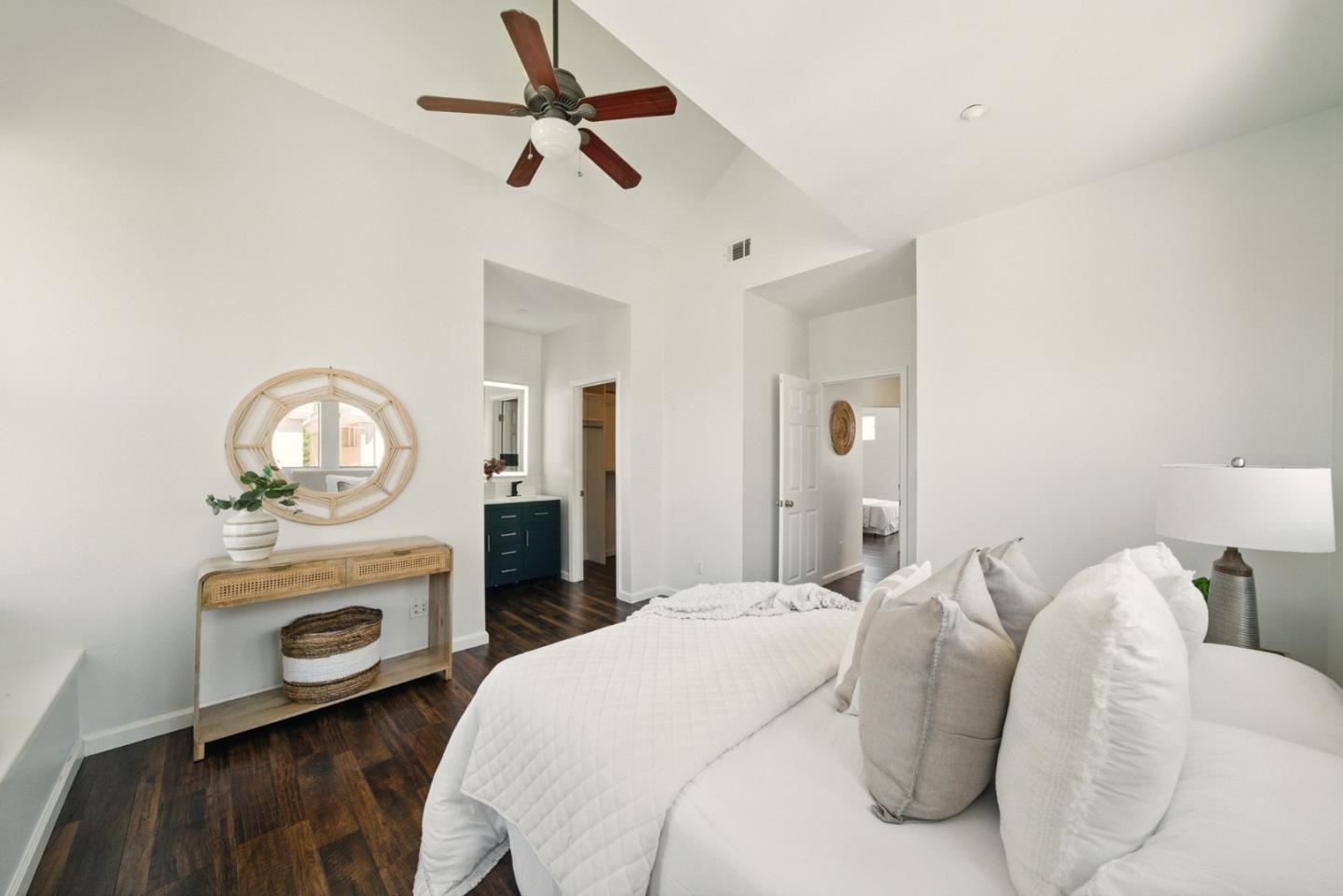 135 Frederick Court Mountain View, CA 94043 - Photo 24 of 63