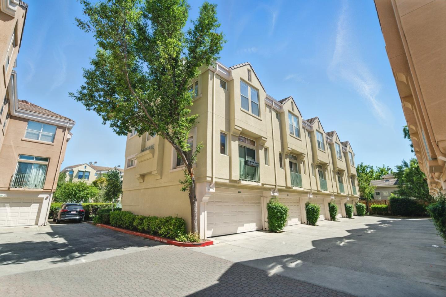 135 Frederick Court Mountain View, CA 94043 - Photo 35 of 63