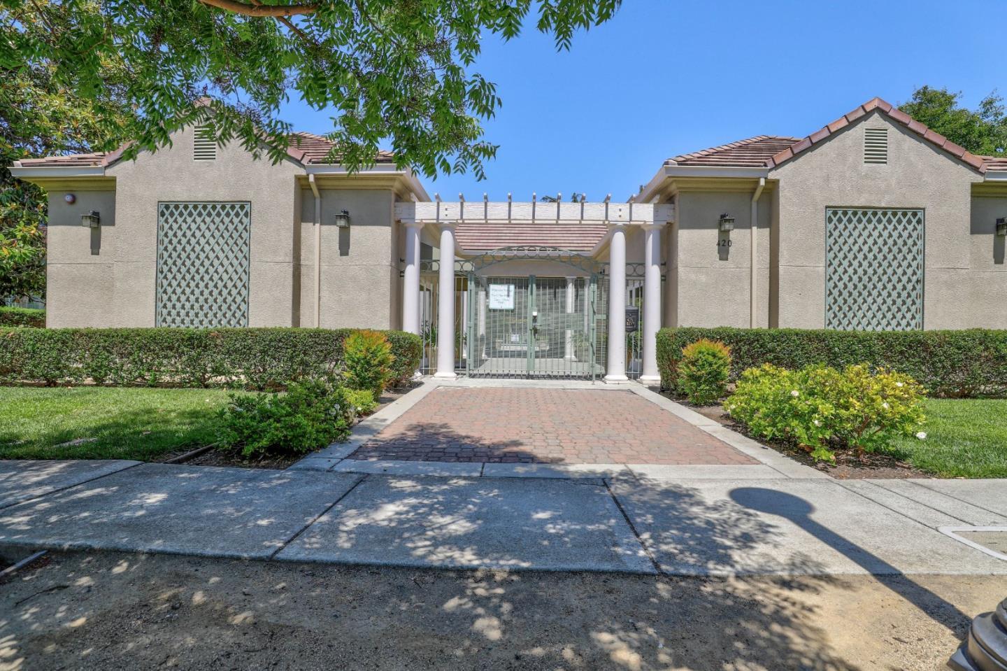 135 Frederick Court Mountain View, CA 94043 - Photo 43 of 63