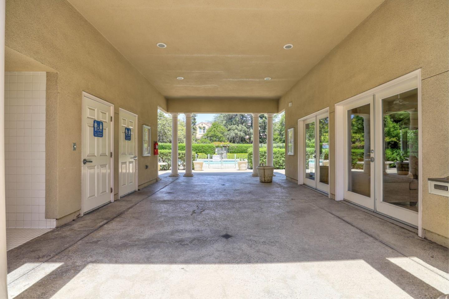 135 Frederick Court Mountain View, CA 94043 - Photo 45 of 63