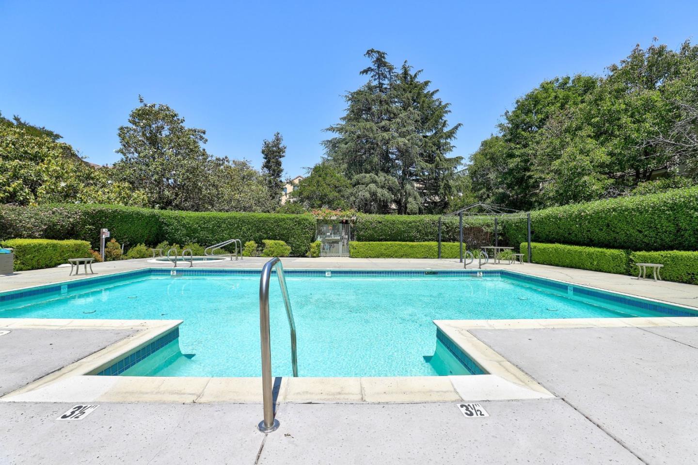 135 Frederick Court Mountain View, CA 94043 - Photo 46 of 63