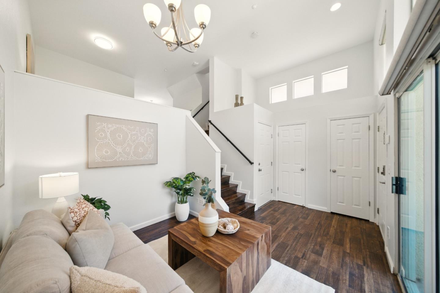 135 Frederick Court Mountain View, CA 94043 - Photo 8 of 63