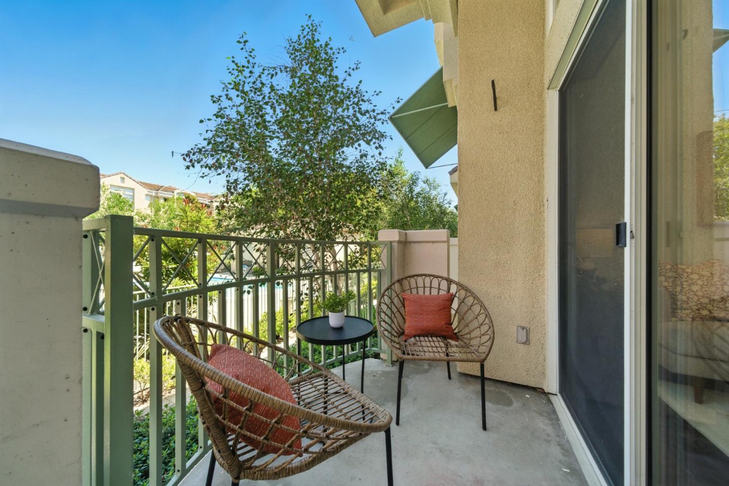 135 Frederick Court Mountain View, CA 94043 - Photo 10 of 63