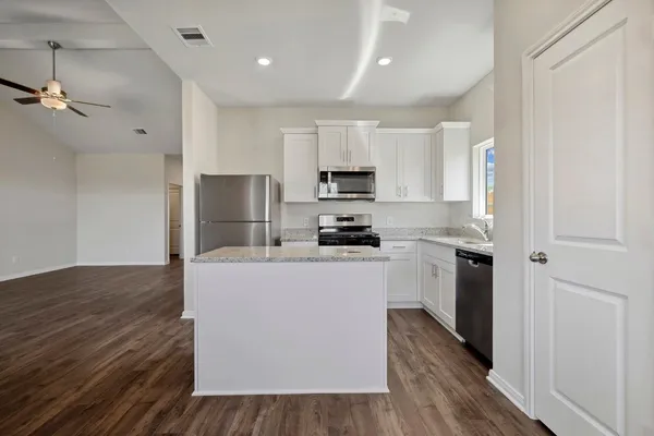 $2,090 | 10363 Red Cardinal Drive, Cleveland, TX 77328