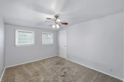 $299,000 | 806 Waggoner Drive, Arlington, TX 76013