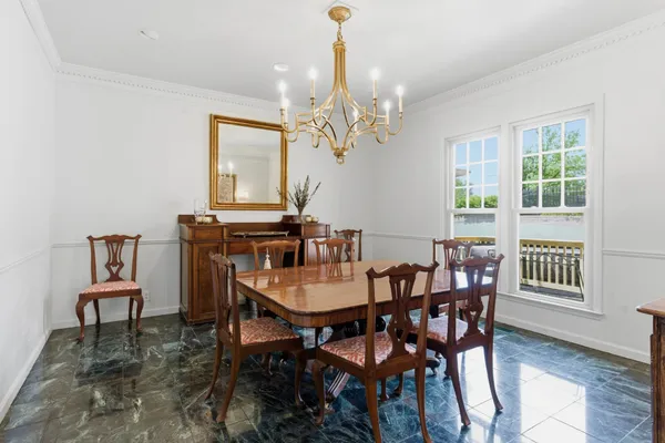 $925,000 | 913 Whiteheath Court, Nashville, TN 37221