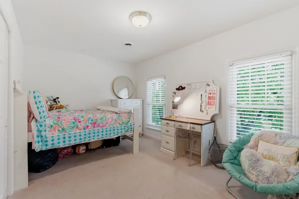 $925,000 | 913 Whiteheath Court, Nashville, TN 37221