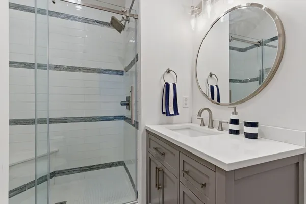 $925,000 | 913 Whiteheath Court, Nashville, TN 37221