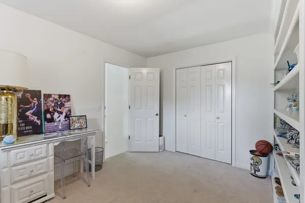 $925,000 | 913 Whiteheath Court, Nashville, TN 37221