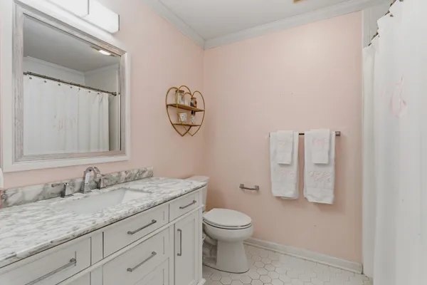 $925,000 | 913 Whiteheath Court, Nashville, TN 37221