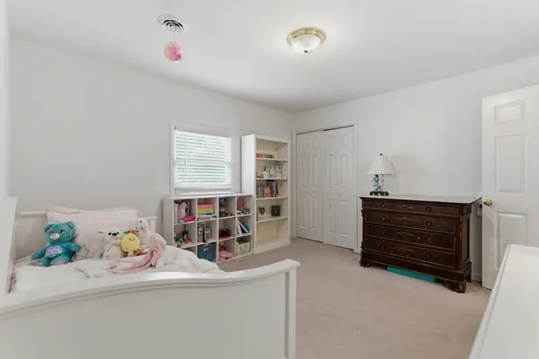 $925,000 | 913 Whiteheath Court, Nashville, TN 37221