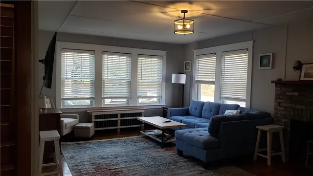 $4,300 | 74 Edgewater Road, South Kingstown, RI 02879