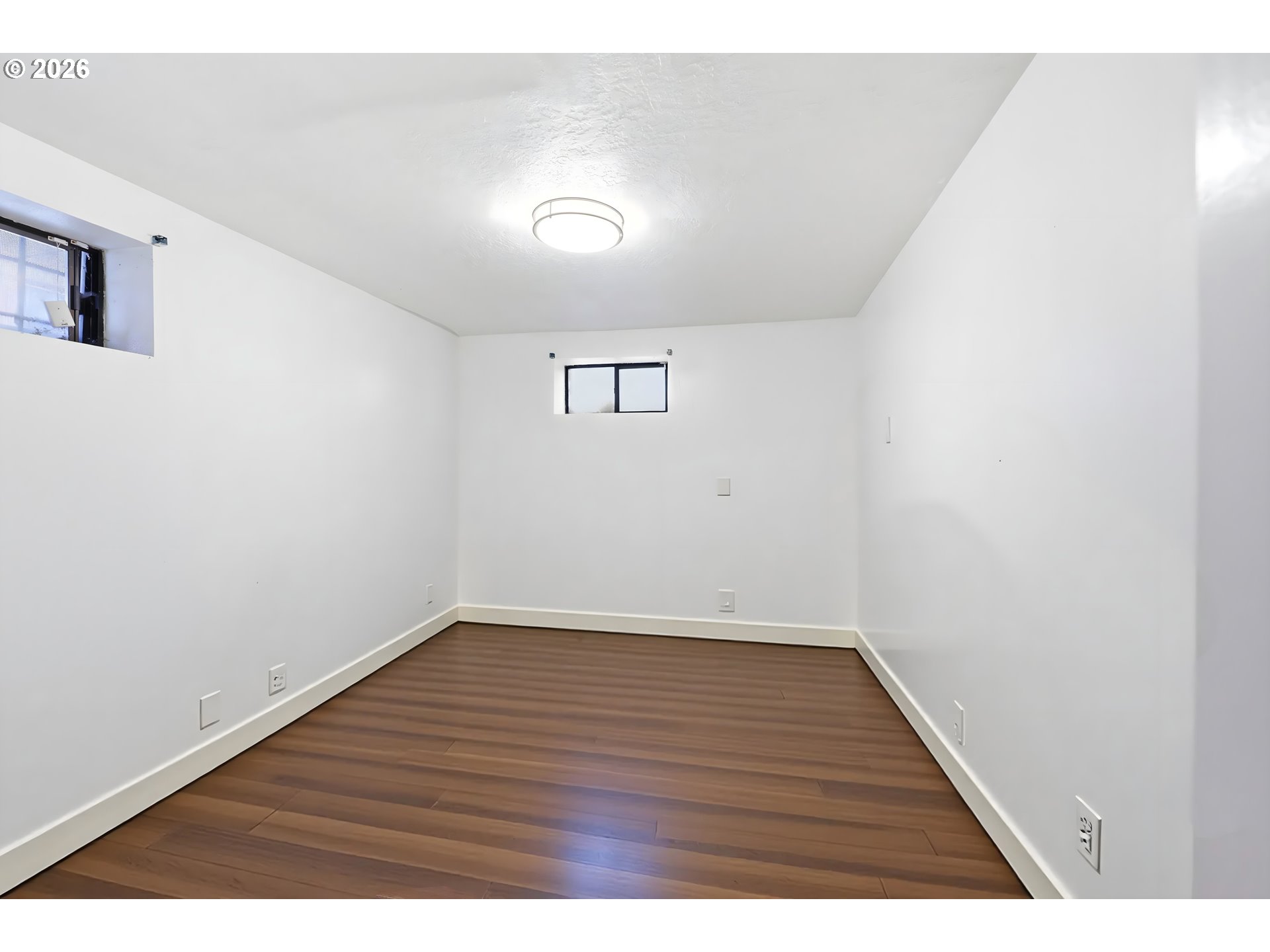 11324 Northeast Sandy Boulevard Portland, OR 97220 - Photo 14 of 37