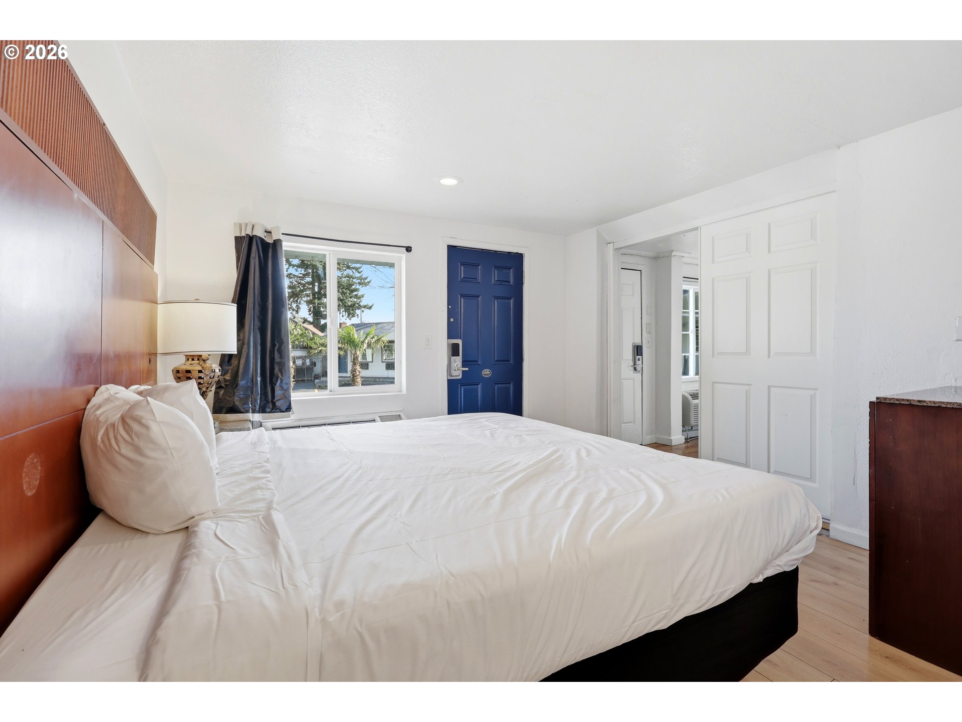 11324 Northeast Sandy Boulevard Portland, OR 97220 - Photo 20 of 37