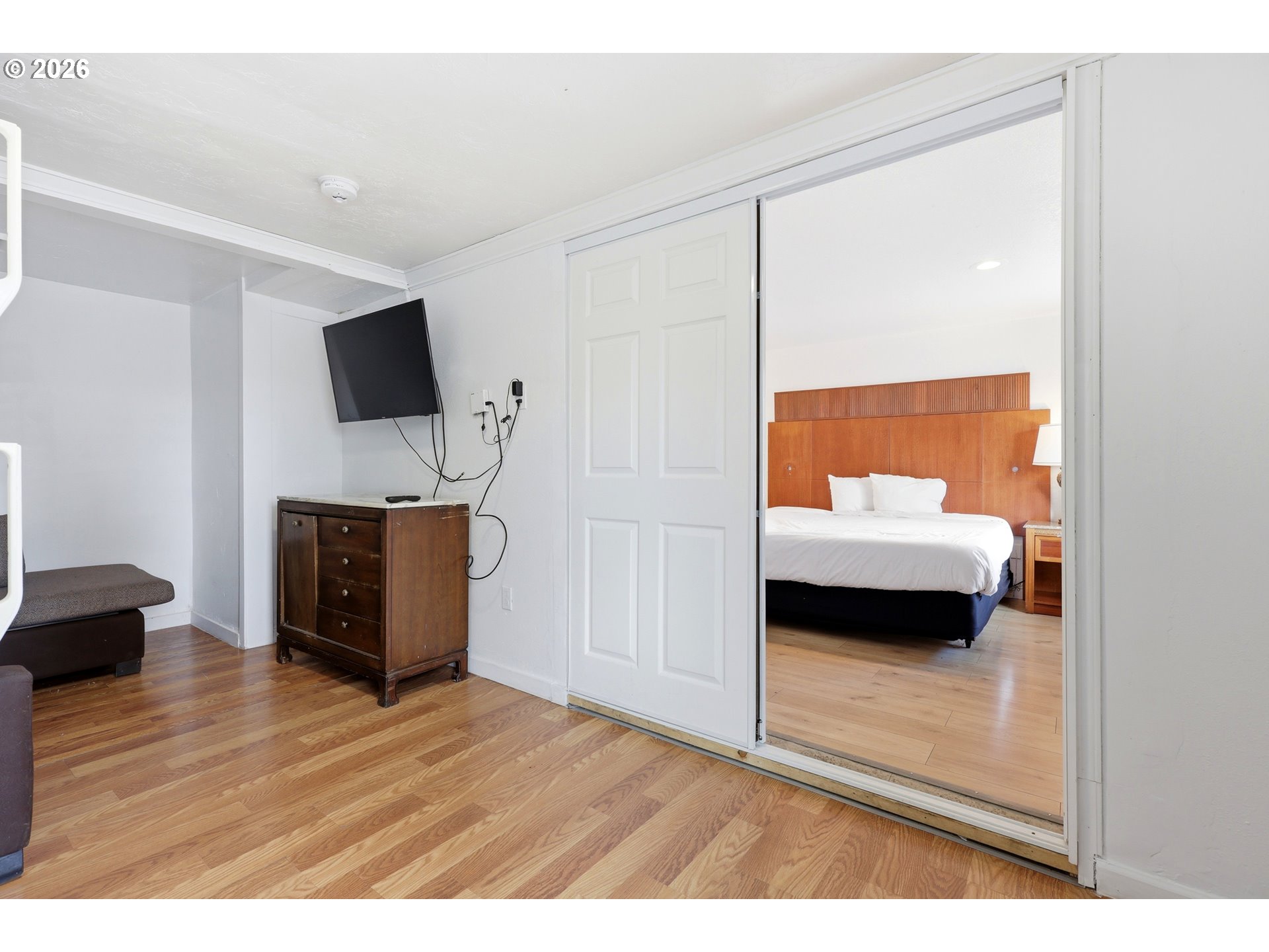 11324 Northeast Sandy Boulevard Portland, OR 97220 - Photo 23 of 37