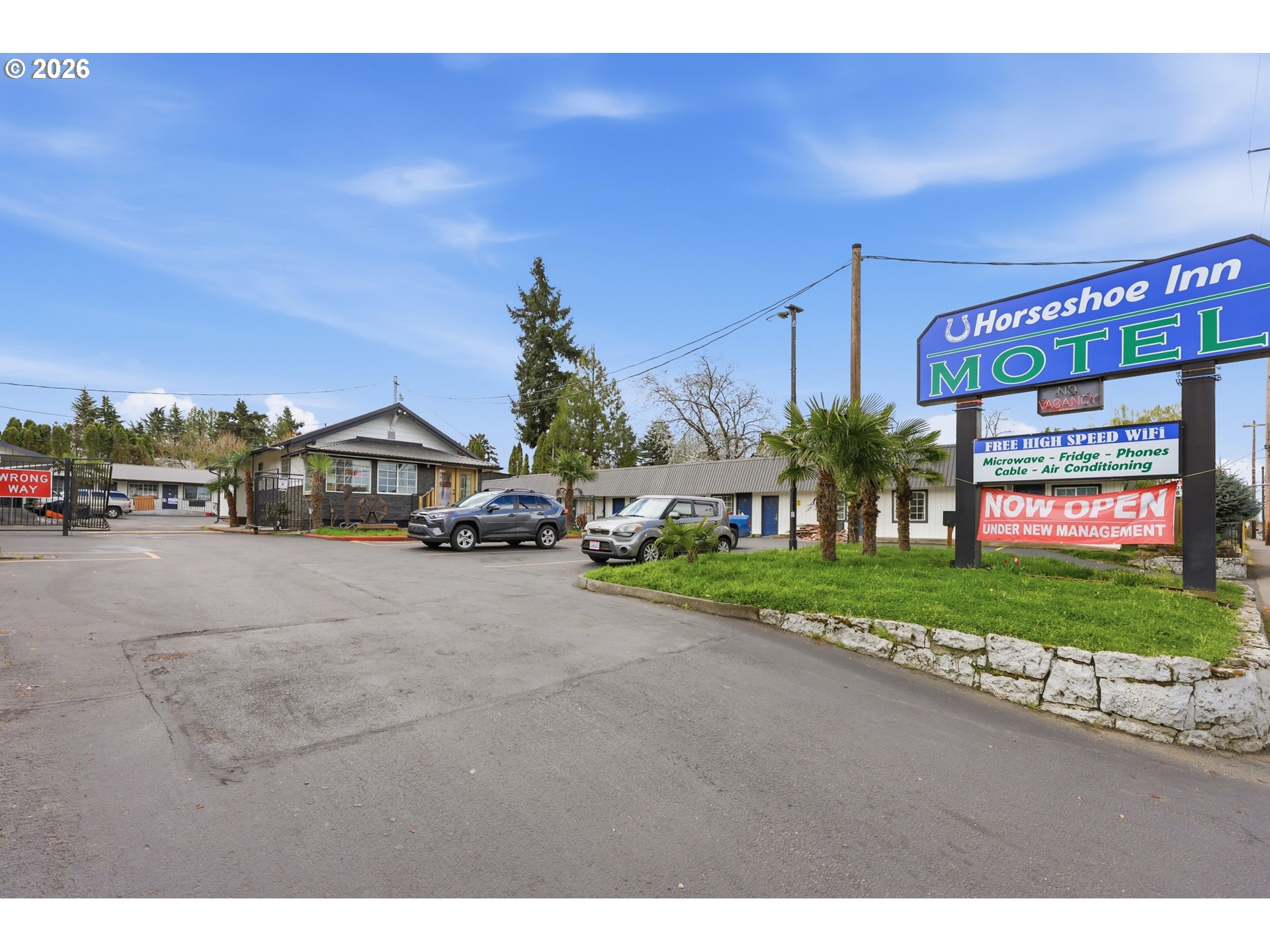 11324 Northeast Sandy Boulevard Portland, OR 97220 - Photo 31 of 37