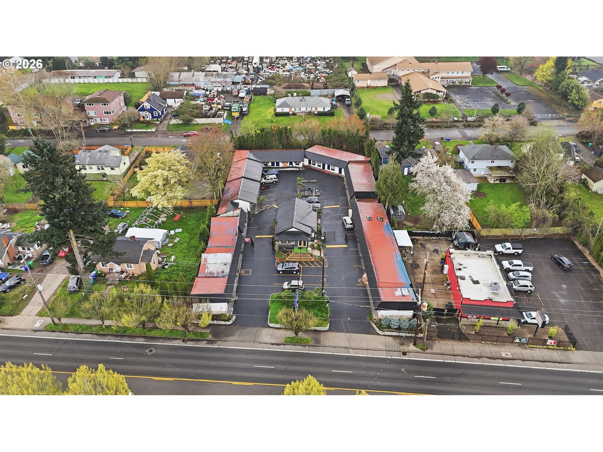 11324 Northeast Sandy Boulevard Portland, OR 97220 - Photo 33 of 37