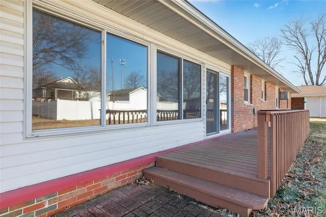 $215,000 | 107 South Park Street, Brighton, IL 62012