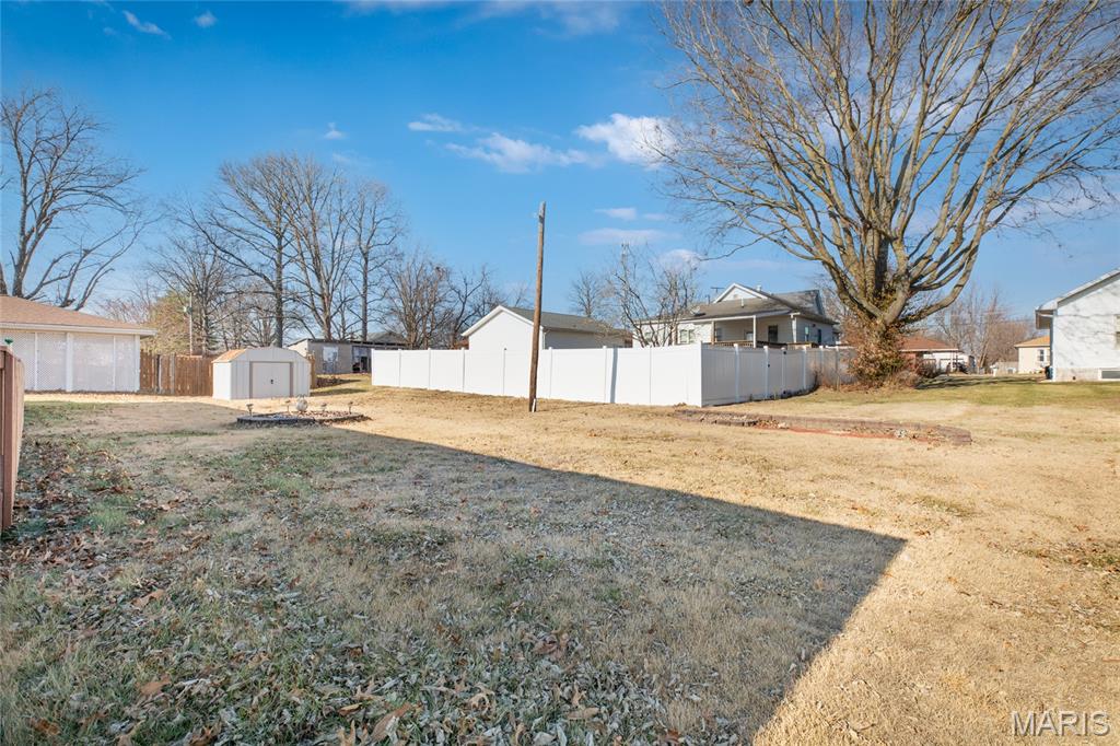 107 South Park Street Brighton, IL 62012 - Photo 13 of 52